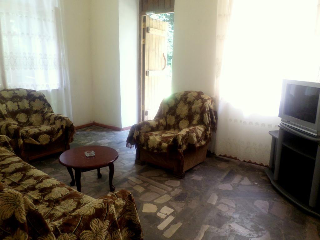 Guest House Sen Dilidschan Exterior foto